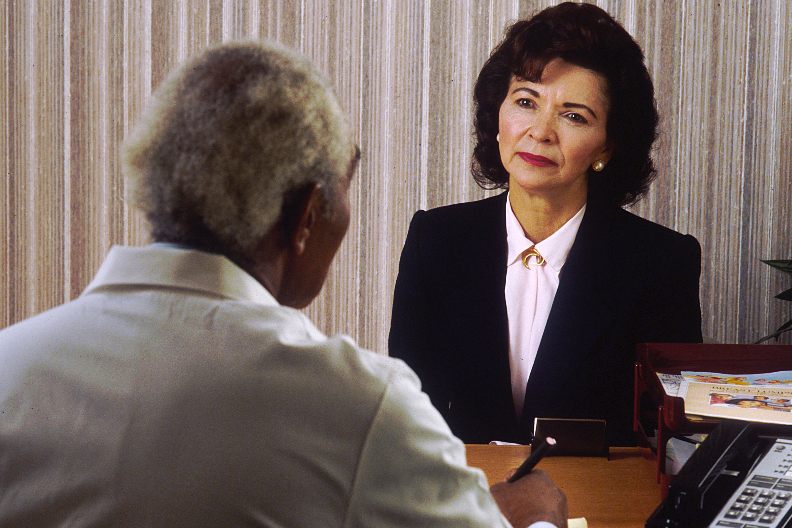 HIPAA-sensitive PDF signature workflow used for medical records and prescriptions